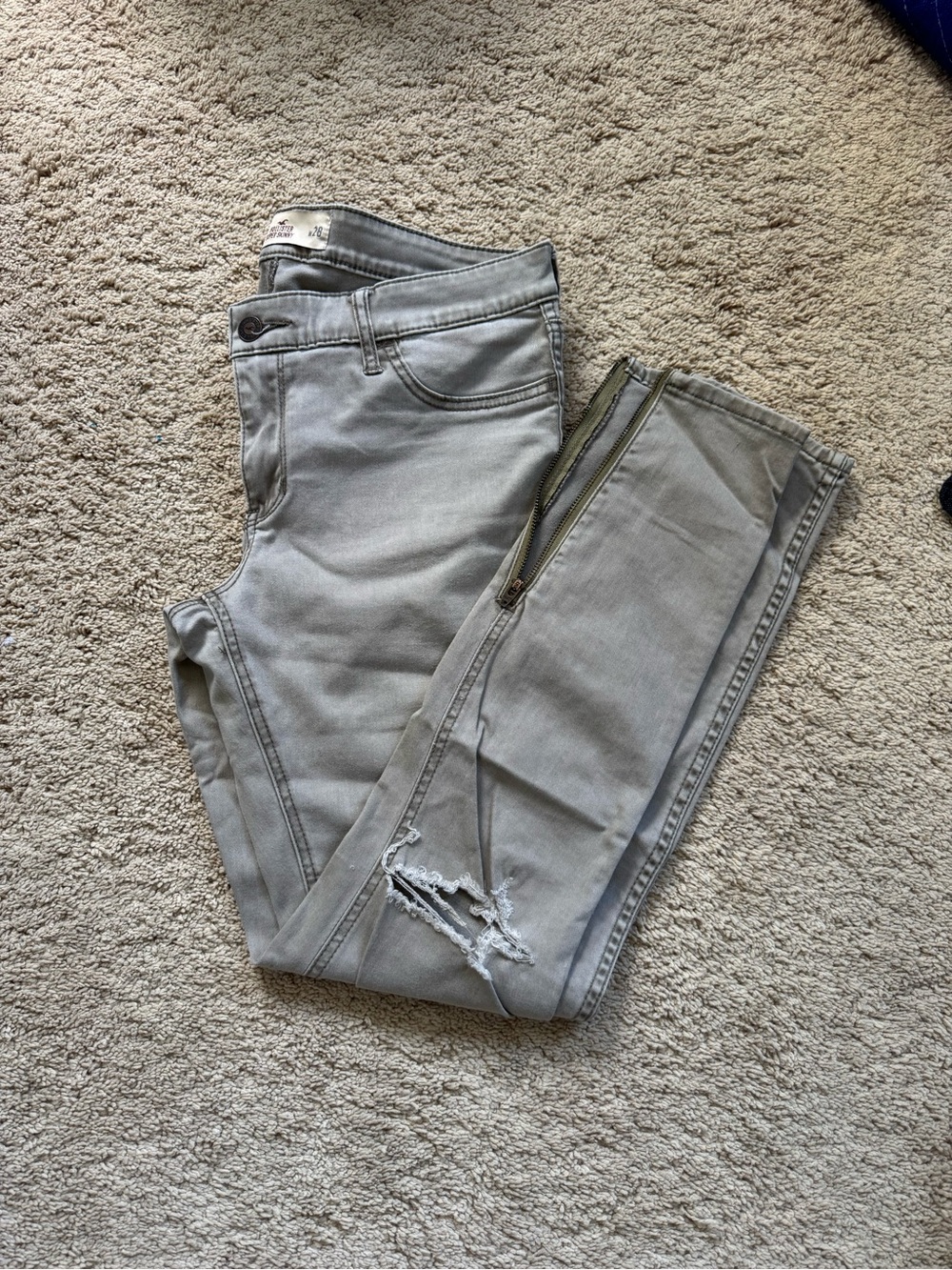 Hollister Women’s faded olive Gray Distressed Skinny Jeans with Side Zipper